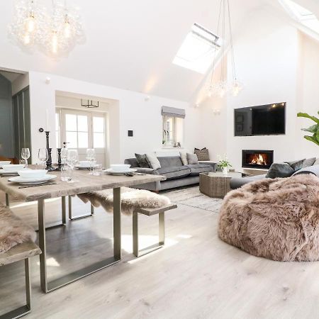 12 Manor Farm Close Kingham Eksteriør billede