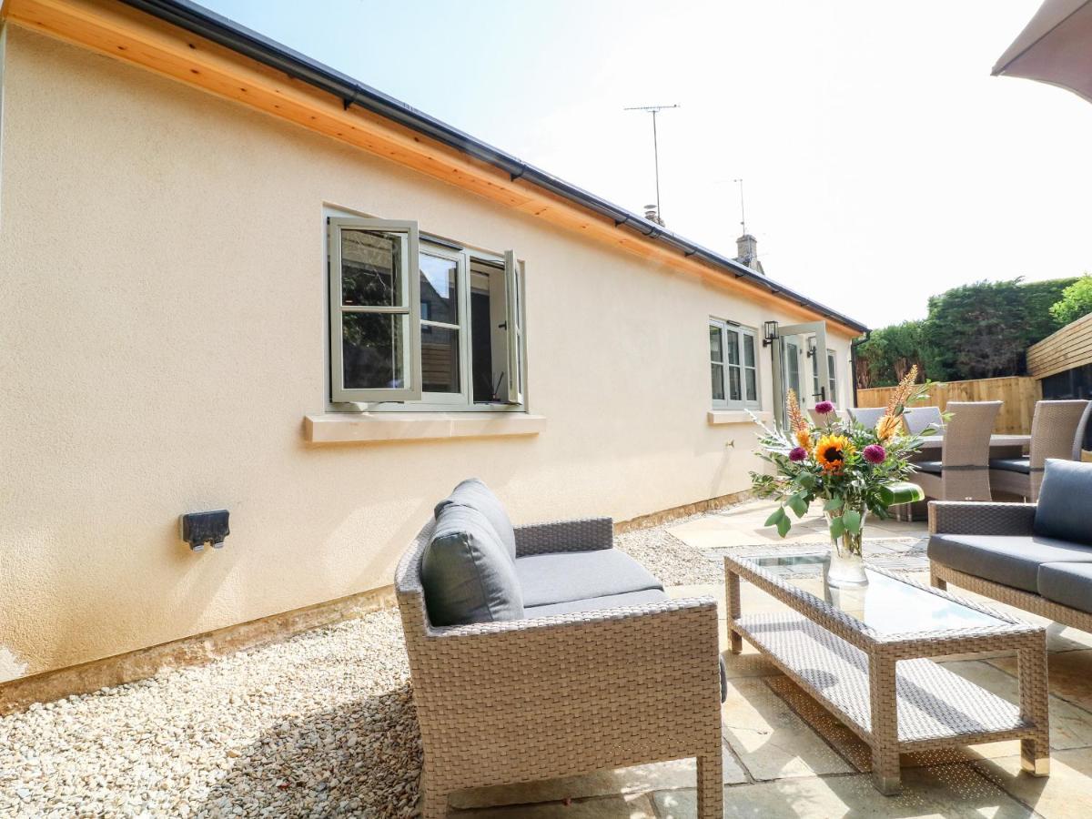 12 Manor Farm Close Kingham Eksteriør billede
