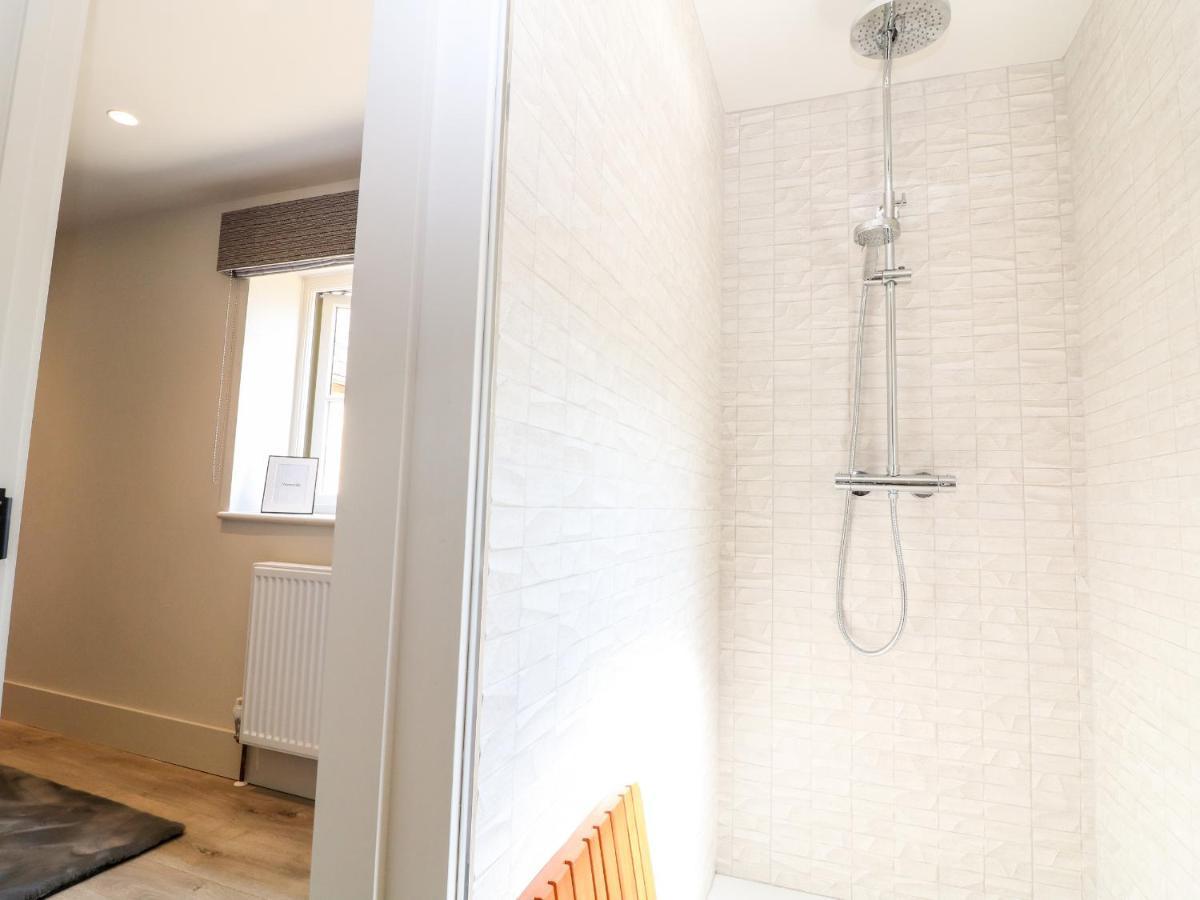 12 Manor Farm Close Kingham Eksteriør billede